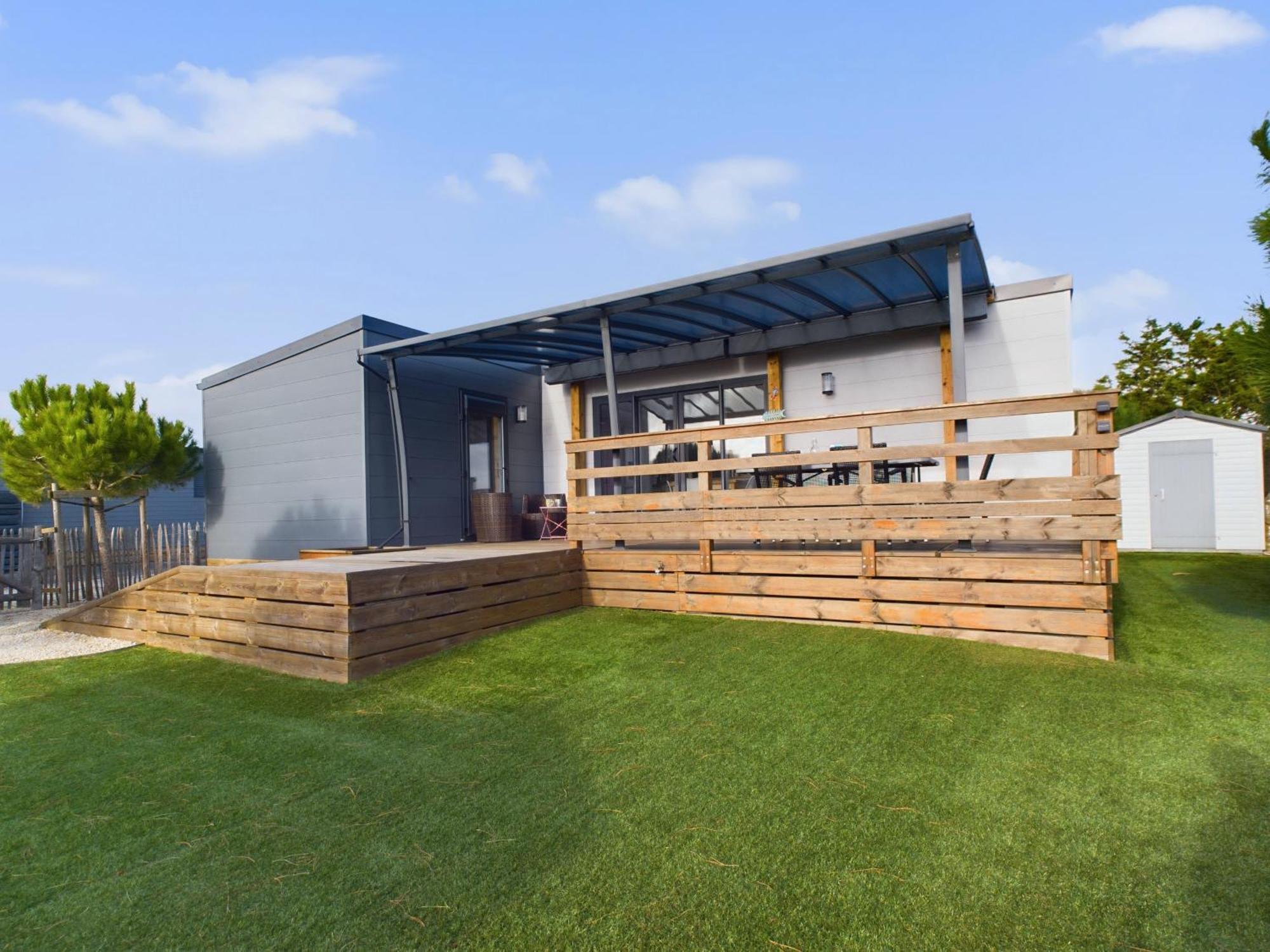 Beau Chalet Pour 4 Pers - Acces Piscine Chauffee ブルティニョール・シュル・メール エクステリア 写真